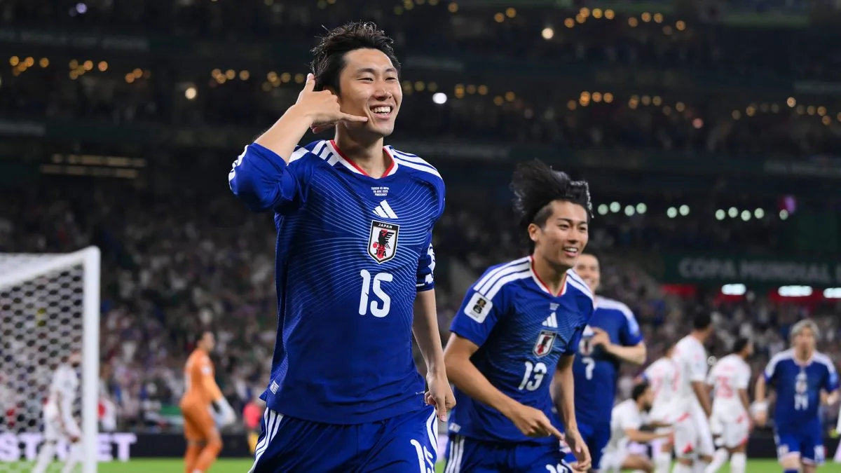 Japan 1-1 Sweden: Both sides through to last 32 of World Cup after draw