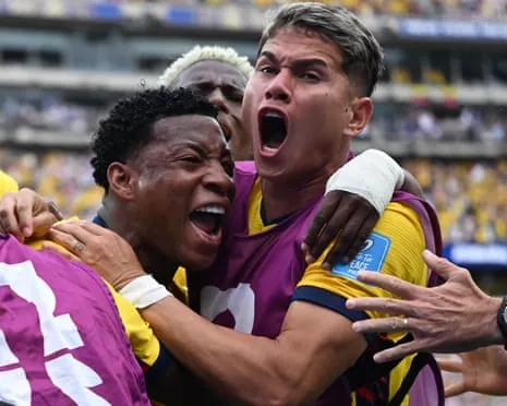 Gonzalo Plata celebrates