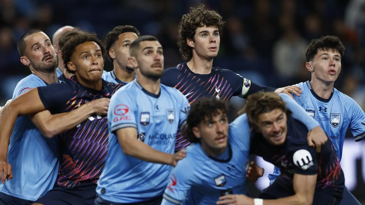 Star Ange signing scores stunner, $160m man debuts but Spurs held by gallant A-League heavyweights