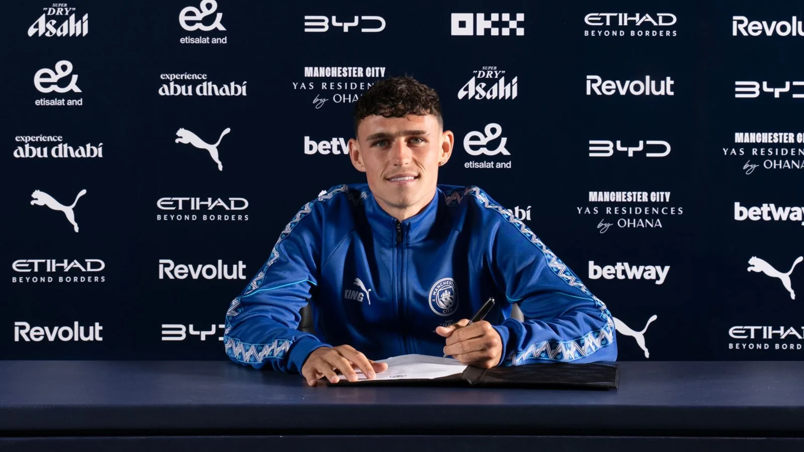 Phil Foden signs Man City contract extension until at least 2030